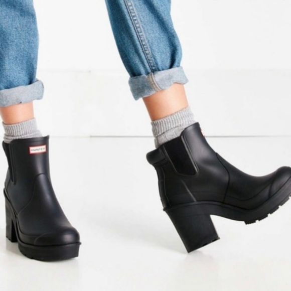 ⚠️SOLD HUNTER Womens Original Block High Heel Chelsea Rain Boots. Black. US 8 - Picture 2 of 11